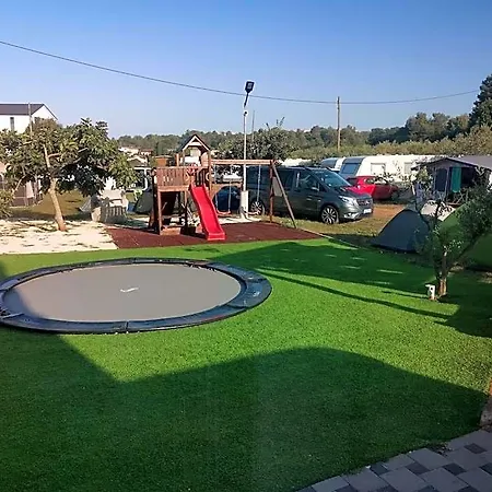 Camper Umma * Pula
